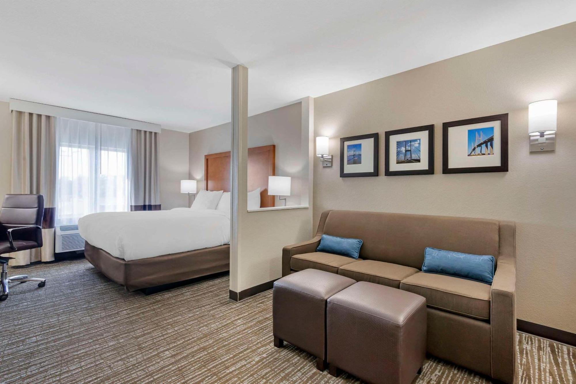 Comfort Inn & Suites Brunswick Buitenkant foto